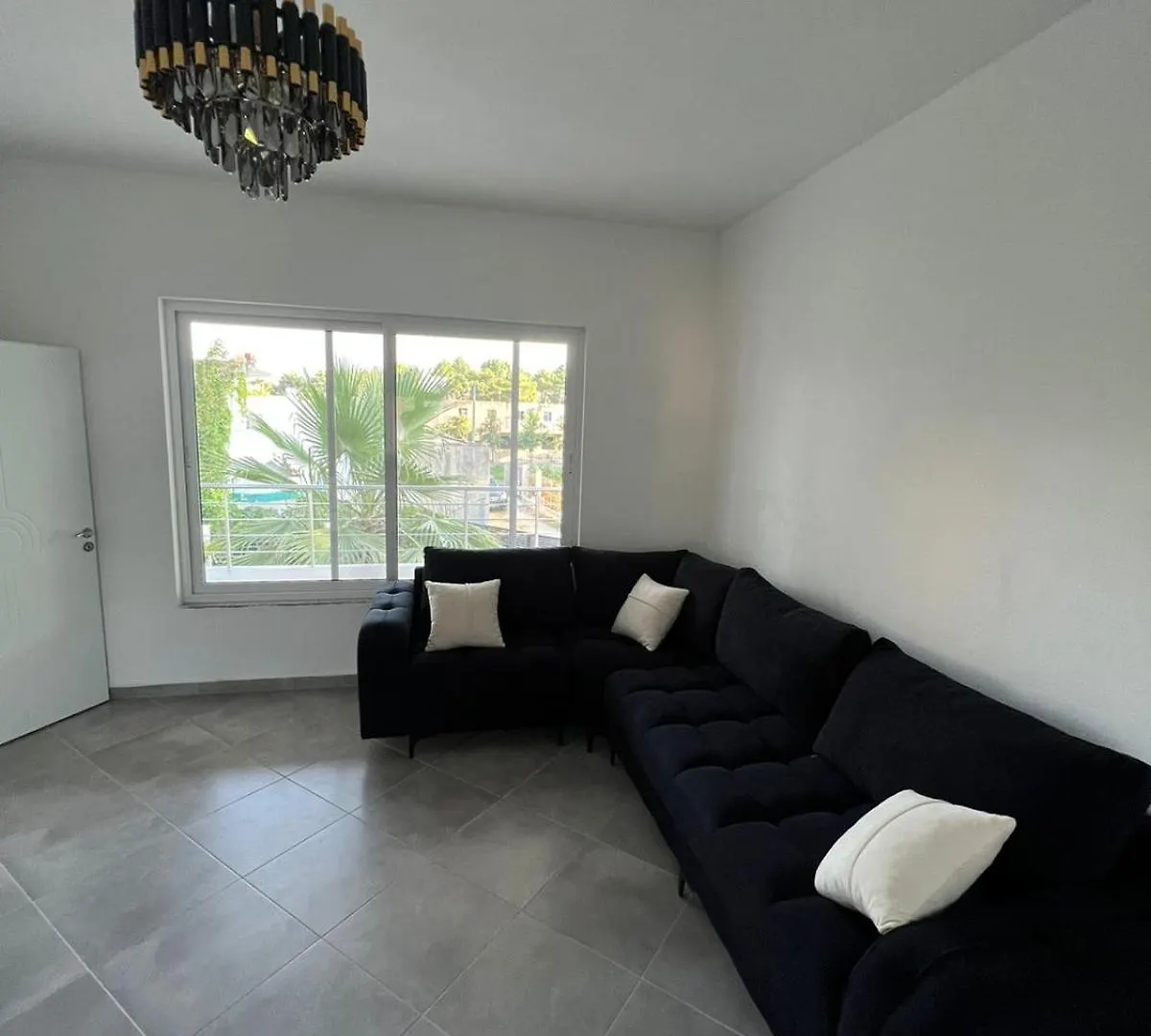 Apartment Residence Mary Velipoje
